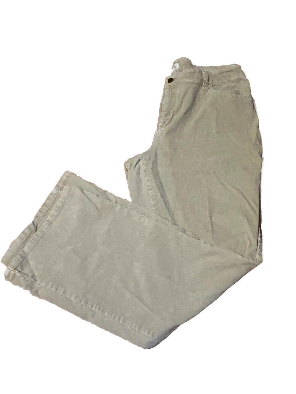 St Johns Bay Womens Size 14 Khaki Pants Stretch Straight Leg Casual Corduroy